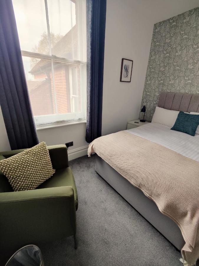 The Wincheap B&B Canterbury Bagian luar foto