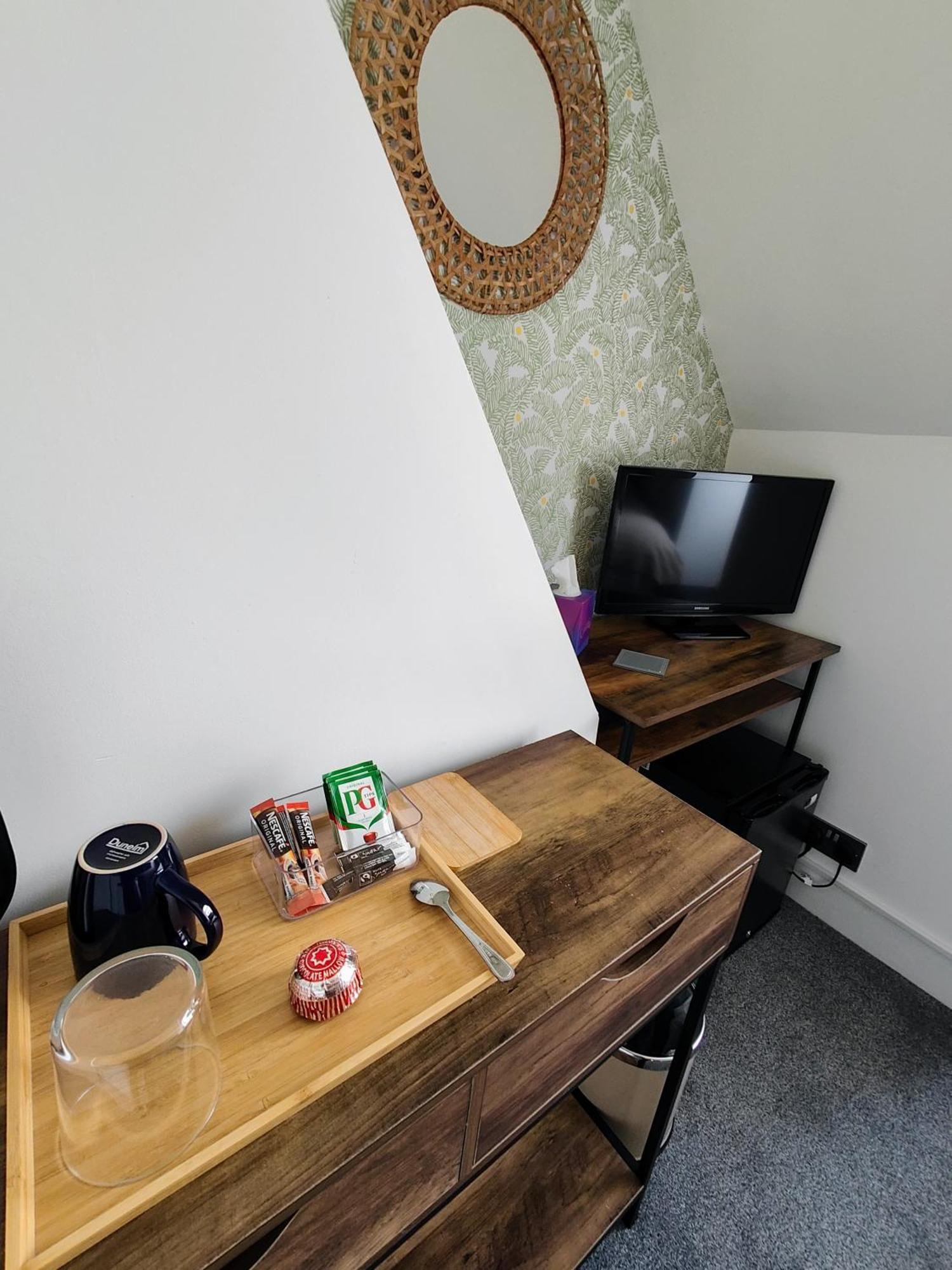 The Wincheap B&B Canterbury Bagian luar foto
